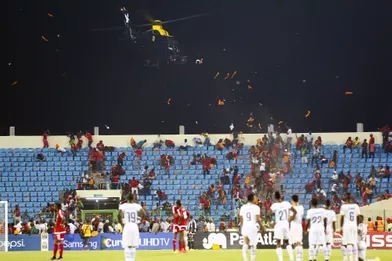 Des incidents ont perturbé la demi-finale de la CAN 2015 entrela Guinée Equatoriale et le Ghana. Des joueurs ont été visés par des projectiles et des supporters ont envahi le terrain.