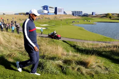 Le golfeur américain Tiger Woods s'est entraîné ce matin sur les greens duGolf national de Saint-Quentin-en-Yvelines en vue de la Ryder Cup.