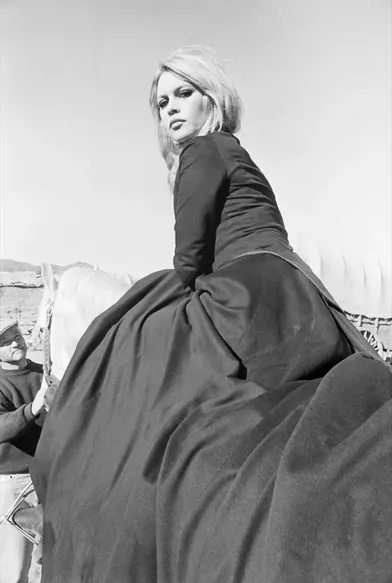 Brigitte Bardot en janvier 1968 sur le tournage de « Shalako » d’Edward Dmytryk.