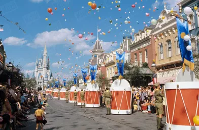 La parade du parc Disney World à son ouverture en octobre 1971,à Orlando en Floride.