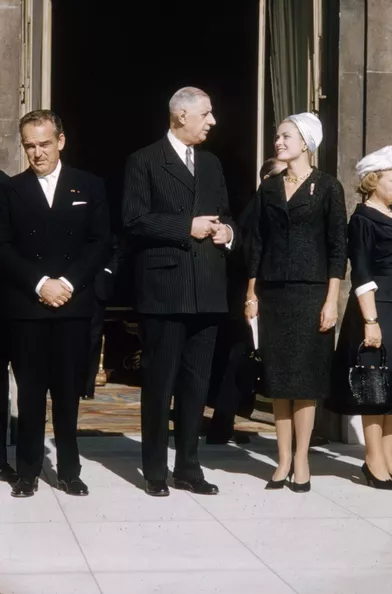 Grace de Monaco et le prince Rainier III de Monaco reçus par le président Charles de Gaulle, au Palais del'Elysée,en octobre 1959.