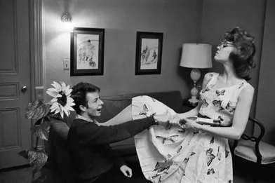 Jane Fonda répète un texte en compagnie de son petit-ami, le comédien et danseur Timmy Everett, à New York, fin 1959.