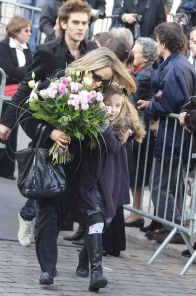 En Images Nbsp La Fille De Guillaume Depardieu Louise Se Devoile Dans La Lumiere