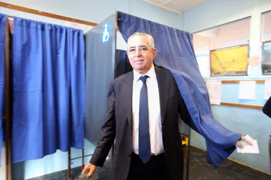 Selon les estimations Ipsos pour France 3, le candidat UMP Jean-Marc Pujol a remporté l’élection municipale à Perpignan (Pyrénées Orientales) avec 55% des voix contre 45% pour son rival FN Louis Aliot. Avocat de profession, Jean-Marc Pujol est maire de Perpignan depuis 2009.