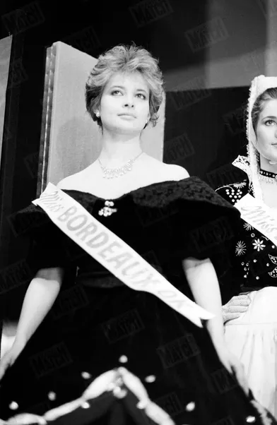 Frédérique Leroy lors de l'élection de Miss France 1983, à l’hôtel PLM Saint-Jacques de Paris, le 28 décembre 1982.