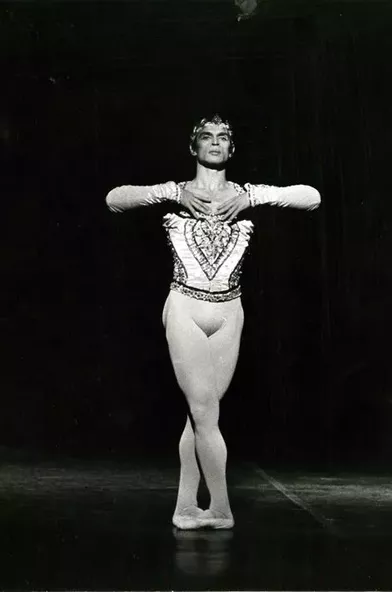 Rudolf Noureev, La Bayadère, Acte des Ombres, Palais Garnier, 1974.