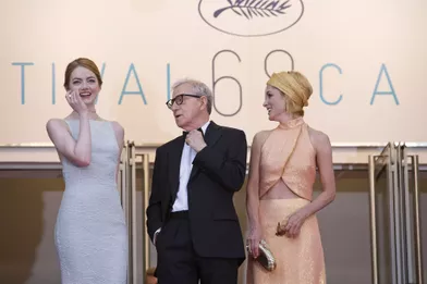 Emma Stone et Woody Allen complices sur le tapis rouge