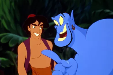 Selon le«Hollywood Reporter», Disney serait en train de préparer un film live-action, dérivé de l’univers de son dessin-animé «Aladdin» et centré sur la vie du Génie avant sa rencontre avec le mendiant de la ville d'Agrabah. Un projet qui, à long-terme, devrait se prolongé sur un film consacré à Aladdin. Cette annonce s’inscrit complètement dans la nouvelle volonté de la firme Disney de revisiter de grands classiques.Le premier film en prise de vue réelle de ce type lancé par Disney a été «Alice au pays des merveilles» en 2010 réalisé par Tim Burton et qui a engrangé plus d’un milliard de recettes dans le monde. En 2014,«Maléfique», avec Angelina Jolie a rapporté près de 750 millions de dollars de recettes. Un véritable succès à tel point que le studio envisagerait un«Maléfique 2». Une nouvelle poule aux œufs d'or pour Disney qui se lance alors dans une spirale frénétique, enchaînant les annonces de live-actions : «Le livre de la jungle» (avec Neel Sethi, Idris Elba, Scarlett Johansson),«Dumbo», «Winnie l’Ourson»,«Mulan», «Le Prince Charmant» (un genre de spin-off basé sur la figure du héros des histoires de princesses),«Tink»(un live-action sur la fée Clochette avec Reese Witherspoon)...Plus récemment, en mars 20105 est sorti«Cendrillon»avec Lily James et Richard Madden. Un conte de fée qui a jusqu’à présent rapporté 539 millions de dollars dans le monde. La prochaine création Disney basée sur les héros de dessins-animés à venir (après«Le livre de la jungle»):«La Belle et la Bête»avecEmma Watson et Dan Stevensdans les rôles principaux. L’adaptation live des aventures de Belle sortira le 17 mars 2017. Le marché semble tellement réceptif que la Warner a, elle-aussi, décidé de préparer son propre film tiré d’un conte popularisé en 1940 par Walt Disney :«Pinocchio», réalisé par Paul Thomas Anderson avec Robert Downey Jr. dans le rôle de Gepetto. Nous n’avons donc pas fini de nous replonger dans le monde des héros de notre enfance.
