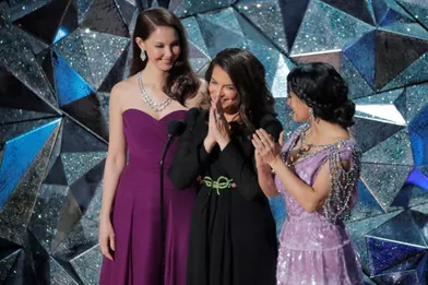 Ashley Judd, Annabella Sciorra, et Salma Hayek