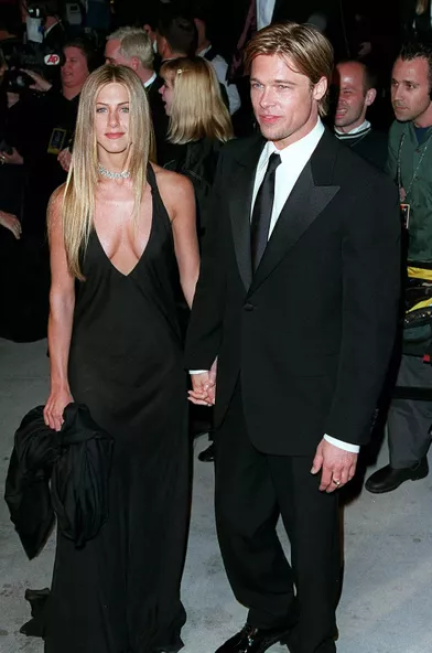 Brad Pitt et Jennifer Aniston se sont mariés le 29 juillet 2000 lors d’une cérémonie privée sur la côte de Malibu.
