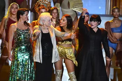 Lani Grande, Marjorie Grande, Ariana Grande et Joan Grande aux MTV Video Music Awards, le 20 août 2018