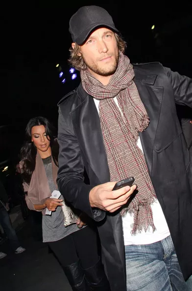 Kim Kardashian et Gabriel Aubry ont été aperçus ensemble lors d'un match de basketball en 2010. Leur romance, éphémère, avait été mentionnée à l'époque par «Page Six».