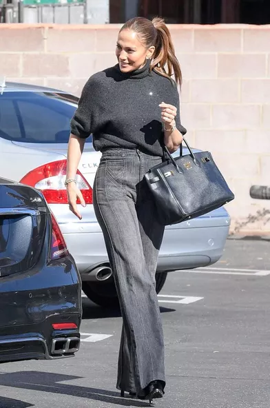 Jennifer Lopezà Los Angeles le 27 novembre 2021