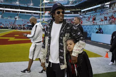 Jay-Z et sa fille Blue Ivy lors du Super Bowl à Miami le 2 février 2020