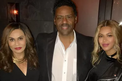 Beyoncé avec Tina Knowles et Richard Lawson.
