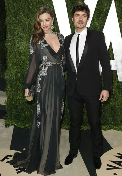Miranda Kerr et Orlando Bloom, séparés depuis 2013, se sont mariés en juillet 2010. Une des marques qui employait le mannequin avait fait fuité l'information, poussant la jolie brune à confirmer qu'elle s'était mariée. ﻿