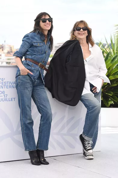 Charlotte Gainsbourg et Jane Birkinau Festival de Cannes en mai 2021