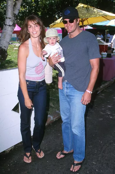 Cindy Crawford et Rande Gerberavec leur fils Preston à un événement caritatif à Los Angeles en juin 2000