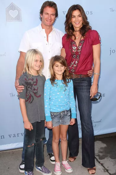 Rande Gerber et Cindy Crawford avec leurs enfants Preston et Kaia lors d'un gala à Los Angeles en mars 2008
