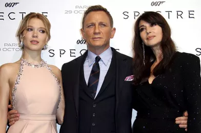 James Bond et ses girls électrisent Paris 