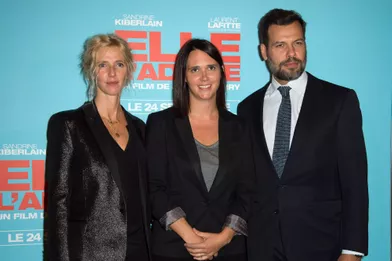 julien clerc et miou miou etaient a la premiere de son film jeanne herry soutenue par ses parents
