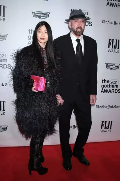 En février 2021, Nicolas Cage s'est marié pour la cinquième fois àRiko Shibata lors d’une cérémonie à Las Vegas.