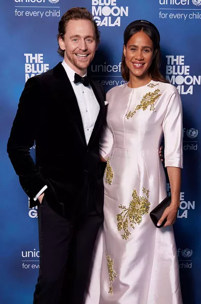 En 2019, Zawe Ashton donnait la répliqueà Tom Hiddleston dans la pièce de théâtre «Betrayal».La rumeur courait alors d'une possible relation entre les deuxacteurs. Ceux-ci ont officialisé leur couple en septembre en s’affichant sur le tapis rouge des Tony Awards.