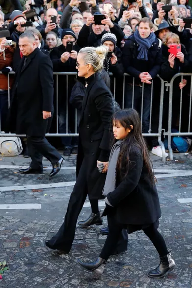 En Photos Jade Et Joy Si Fortes Pour Leur Pere Johnny Hallyday