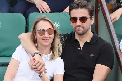 Audrey Lamy et son compagnonThomas Sabatier à Roland-Garros jeudi