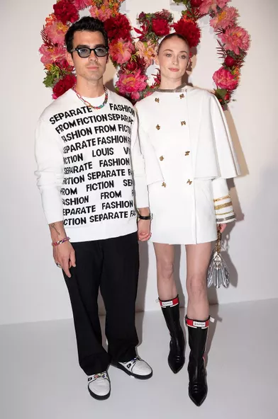Joe Jonas et Sophie Turnerau dîner de lancement des parfums Louis Vuitton «Les Extraits Collection» à la Fondation Louis Vuitton à Paris le 5 juillet 2021