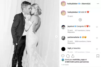 Après s'être uni en catimini à New York en septembre 2018,Justin Bieber et Hailey Baldwin se sont mariés à nouveau le 30 septembre 2019 en Caroline du Sud.