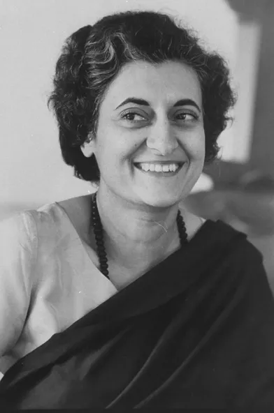 Indira Gandhi (1917-1984), deuxième femme au monde à avoir été élue démocratiquement à la tête d’un gouvernement, a donné de sa vie pour défendre son pays et ses idées.