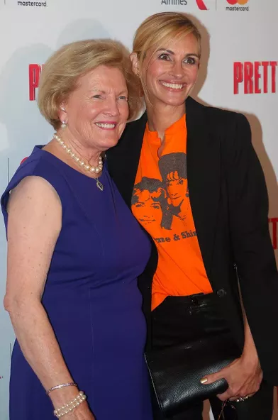Julia Roberts et Barbara Marshall à Broadway pour assister au musical &quot;Pretty Woman&quot;, jeudi 2 août 2018