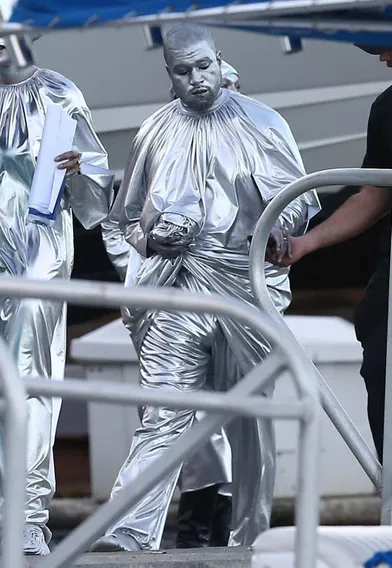 Kanye West et sa troupe à Miami le 8 décembre 2019