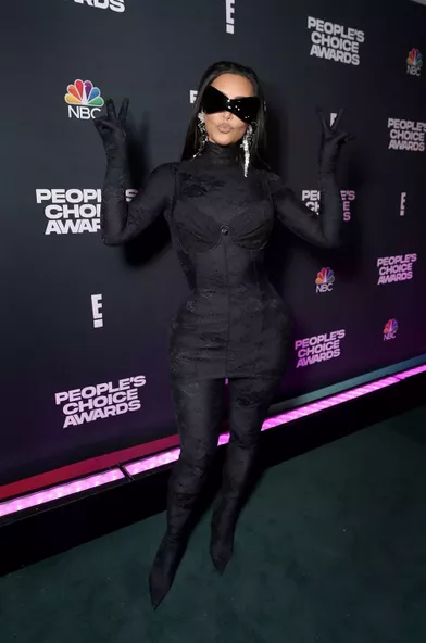 Kim Kardashian aux People's Choice Awards à Los Angeles le 7 décembre 2021