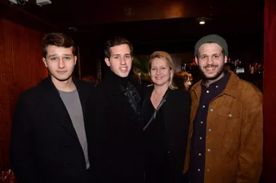 La Fratrie Belmondo Reunie A L Avant Premiere Du Film Mon Bebe