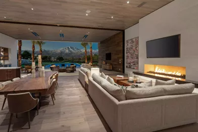 La villa de Kourtney Kardashian à Palm Springs, achetée en mai 2021 pour 12 millions de dollars