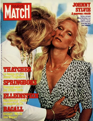 Johnny Hallyday et Sylvie Vartan en couverture de Paris Match