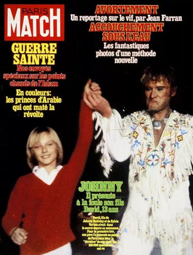 Johnny Hallyday et son fils David en couverture de Paris Match