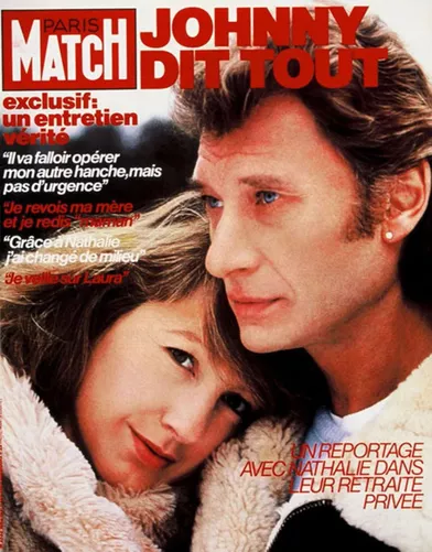 Johnny Hallyday et Nathalie Baye en couverture de Paris Match