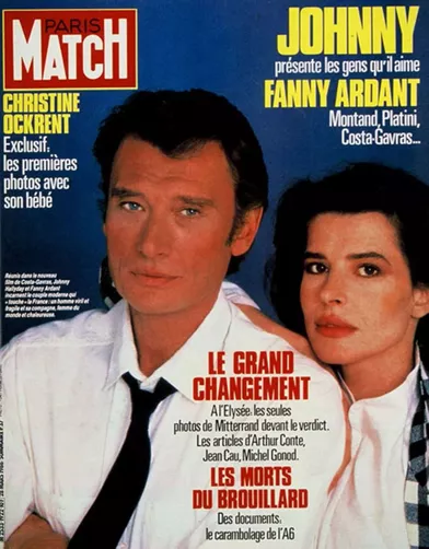 Johnny Hallyday et Fanny Ardant en couverture de Paris Match
