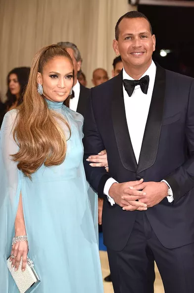 Jennifer Lopez et Alex Rodriguez au gala du MET à New York en mai 2017.Le couple se fréquente a annoncé ses fiançailles en 2019 avant de rompre en 2021.