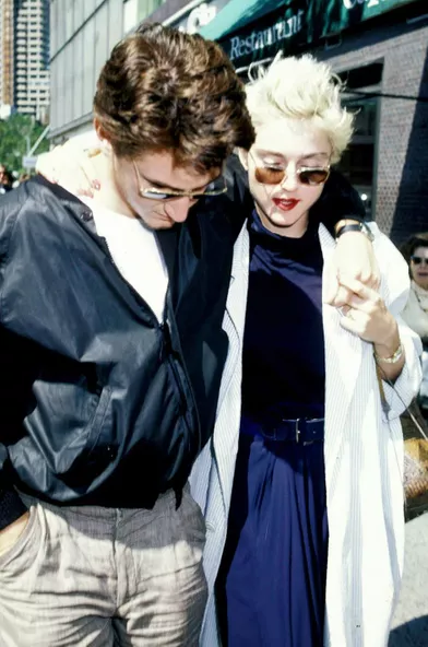Sean Penn et Madonna en 1986. Les deux stars ont été mariées entre 1985 et 1989.