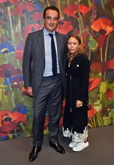 Mary-Kate Olsen et Olivier Sarkozy, mariés depuis 2015, ont 17 ans de différence d'âge.