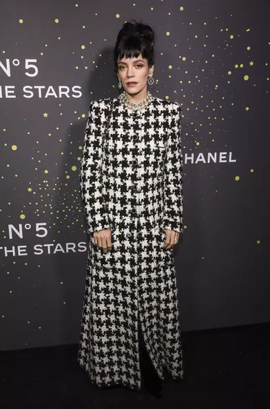 Lily Allen à la soirée «Chanel N°5 in the Stars»à New York le 5 novembre 2021