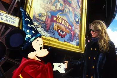 Claudia Schifferet Mickey.