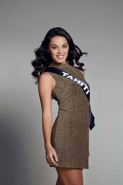 Miss Tahiti,Vaea Ferrand a 22 ans et fait 1,75m.