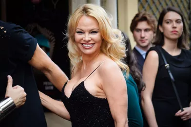 Pamela Andersonà la première du spectacle «Bionic Showgirl» au Crazy Horse à Paris le 3 juin 2019