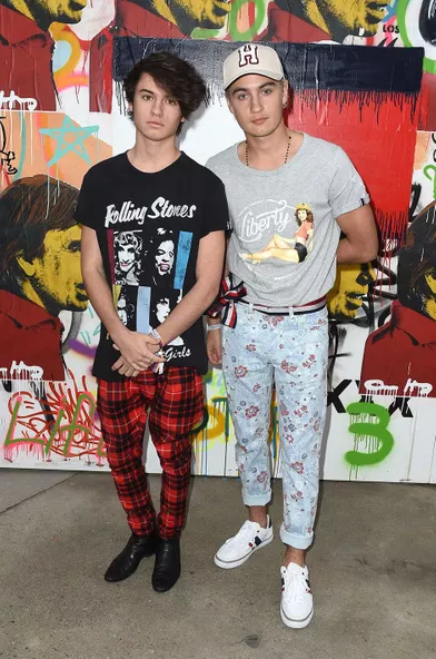 Dylan Jagger et Brandon Thomas Lee au défiléTommy Hilfiger à Los Angeles en février 2017