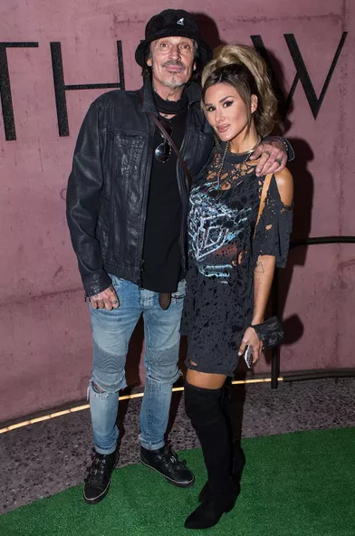 Tommy Lee avec son épouse Brittany Furlanà Los Angeles le 4 novembre 2021
